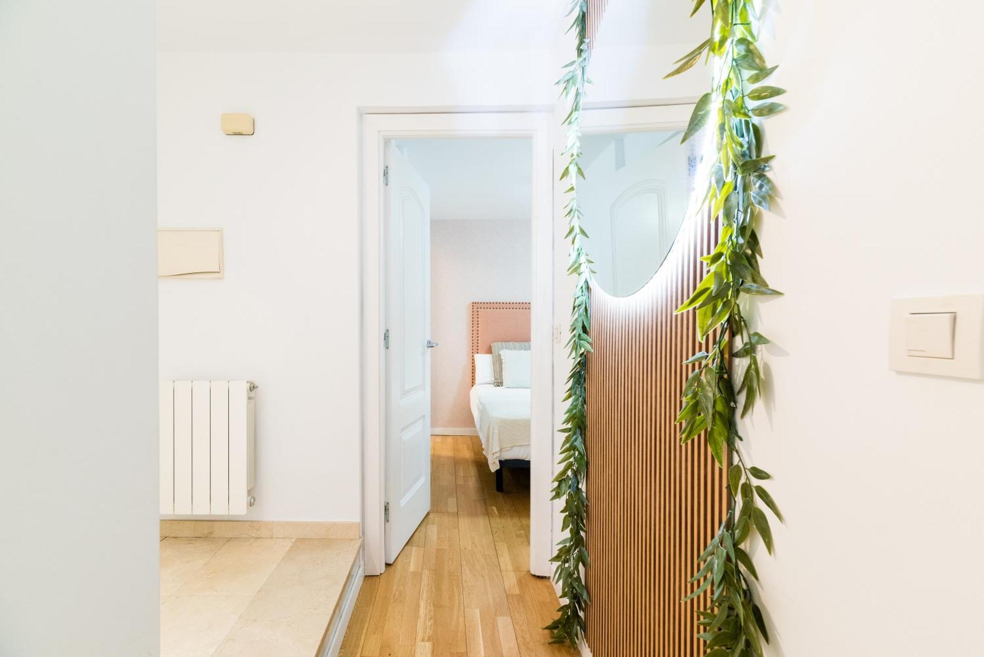 Moderno Apartamento En Granada Centro Luaran gambar