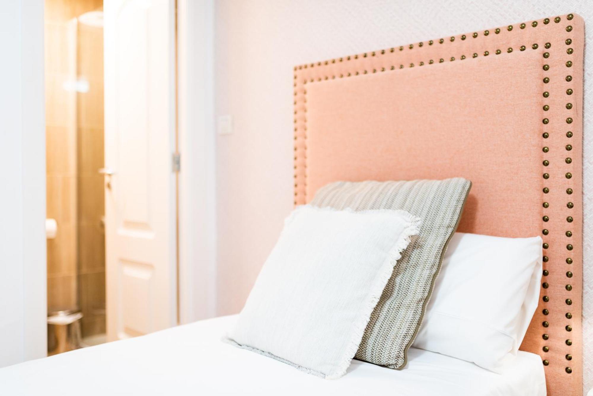 Moderno Apartamento En Granada Centro Luaran gambar