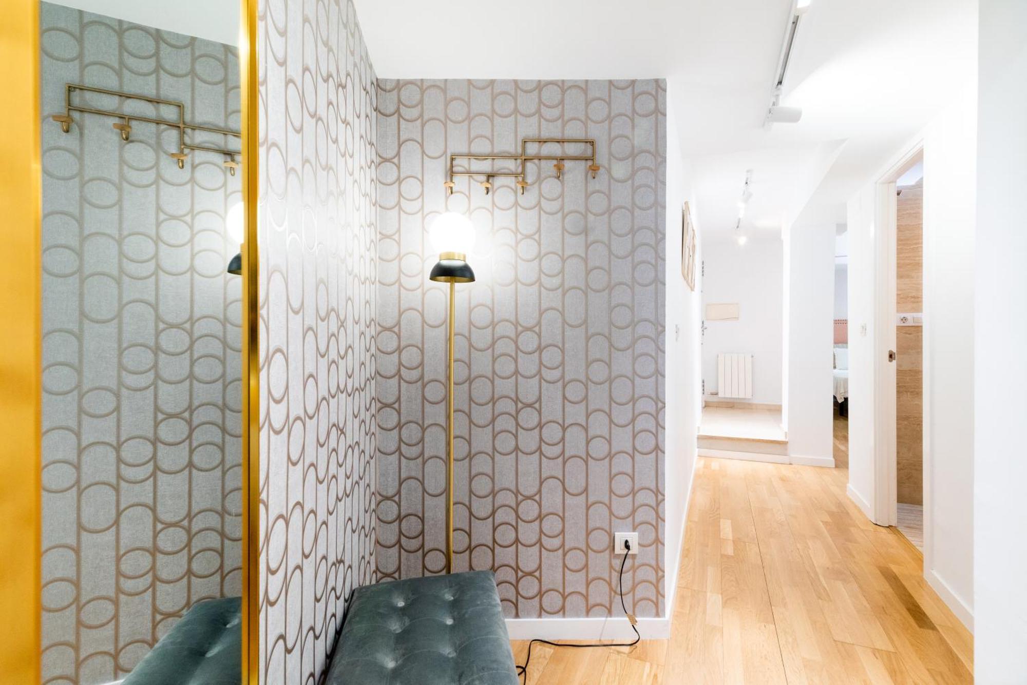 Moderno Apartamento En Granada Centro Luaran gambar